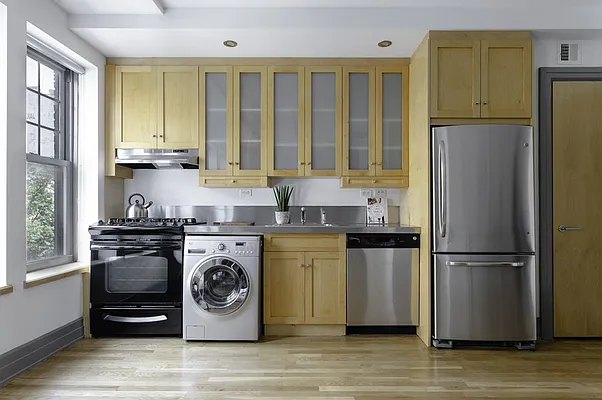 Rented by Two Trees | media 9