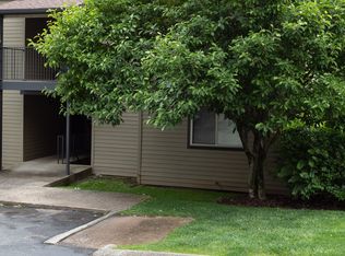 247 Summit Ridge Dr, Nashville, TN 37215