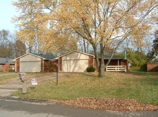 8744 Meadowcreek Dr, Dayton, OH 45458