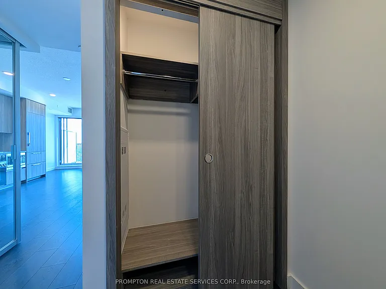 18 Esther Shiner Blvd #2909 — Photo 19