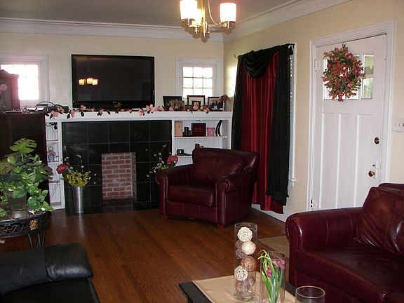 Huge living room/fireplace