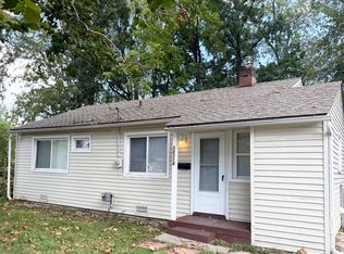 32314 Ogemaw St, Westland, MI 48186