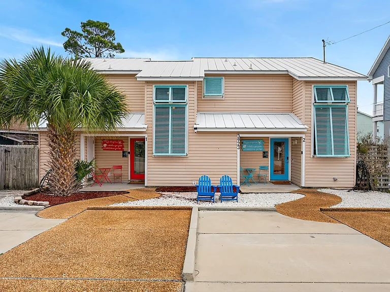 3923 Holiday Dr #1 — Photo 34