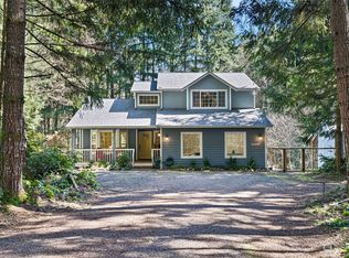 20247 Robin Ln NE, Suquamish, WA 98392