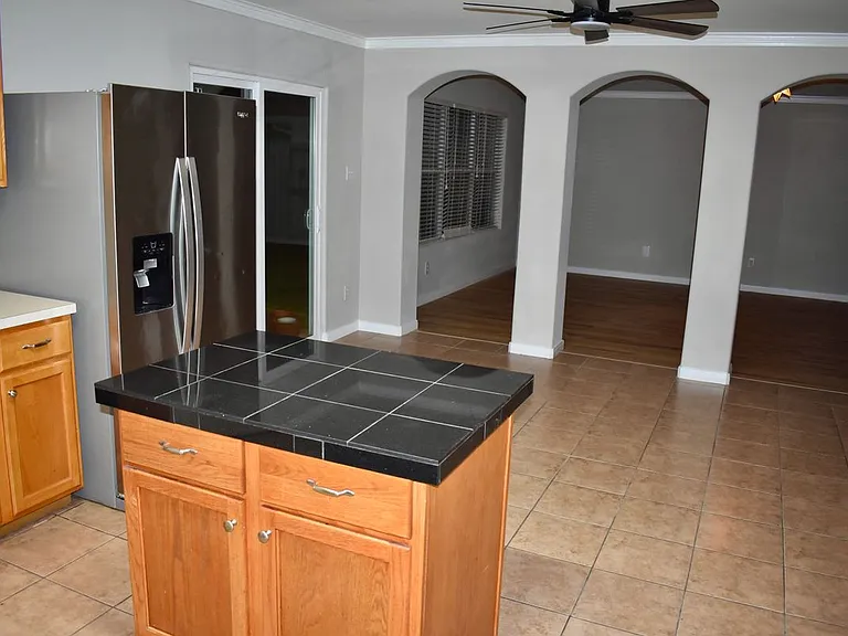 410 Laurel Sage Dr — Photo 26