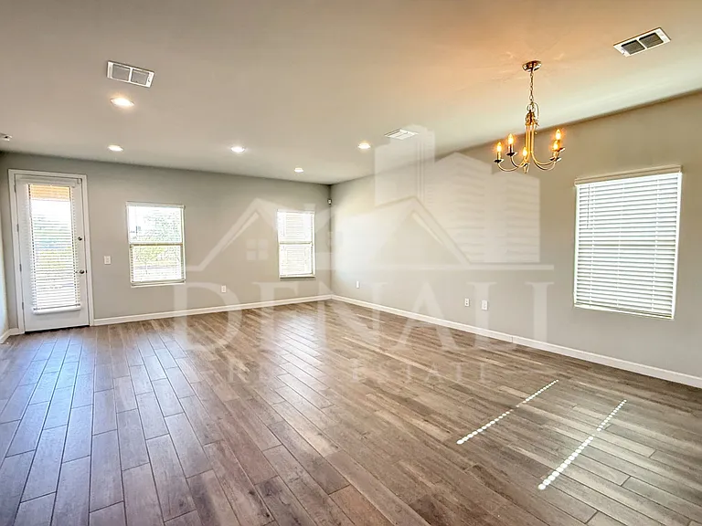 17002 W Starr Rd — Photo 3