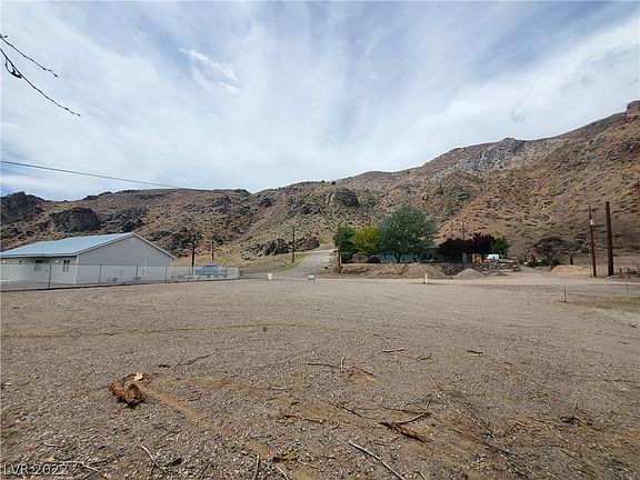 9 Love Ln, Caliente, NV 89008 | MLS #2387158 | Zillow