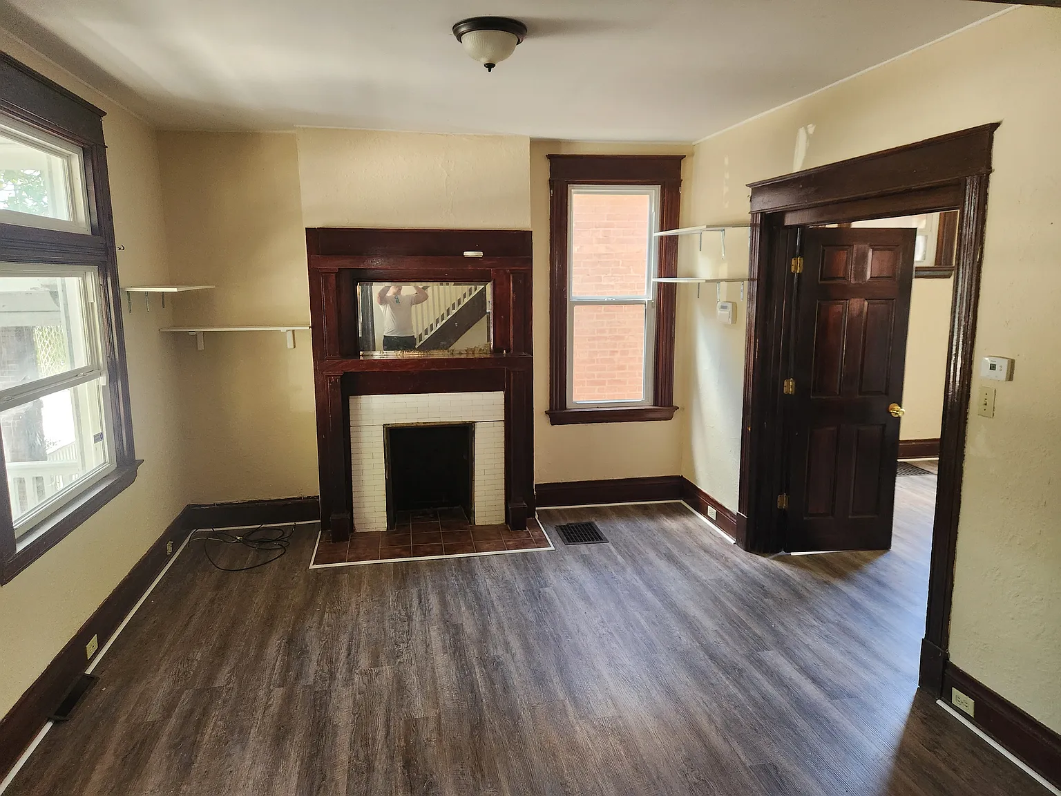 3 bed, 1376 sqft, $2,000 — Photo 4