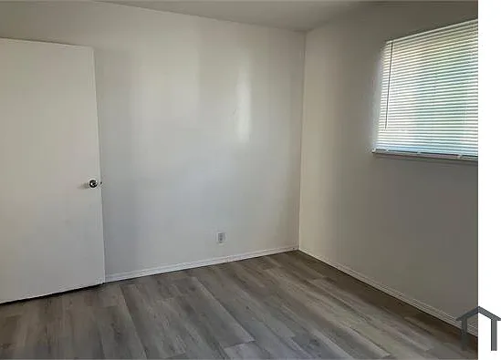 1332 Lick Ave #4 — Photo 5