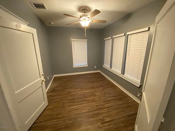 3rd image of 563 King St