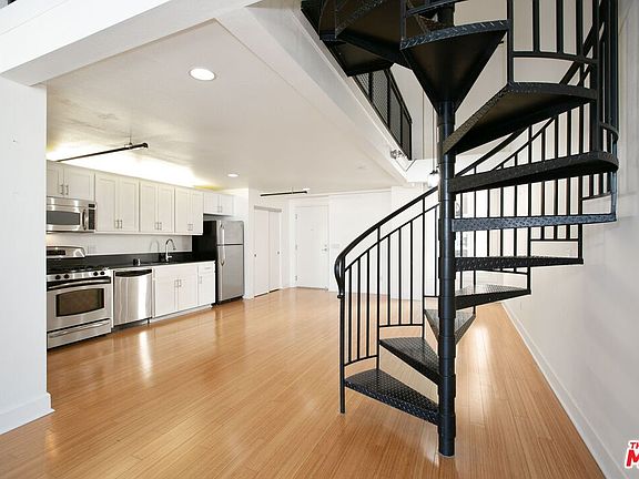 2nd image of 253 S Broadway St #507