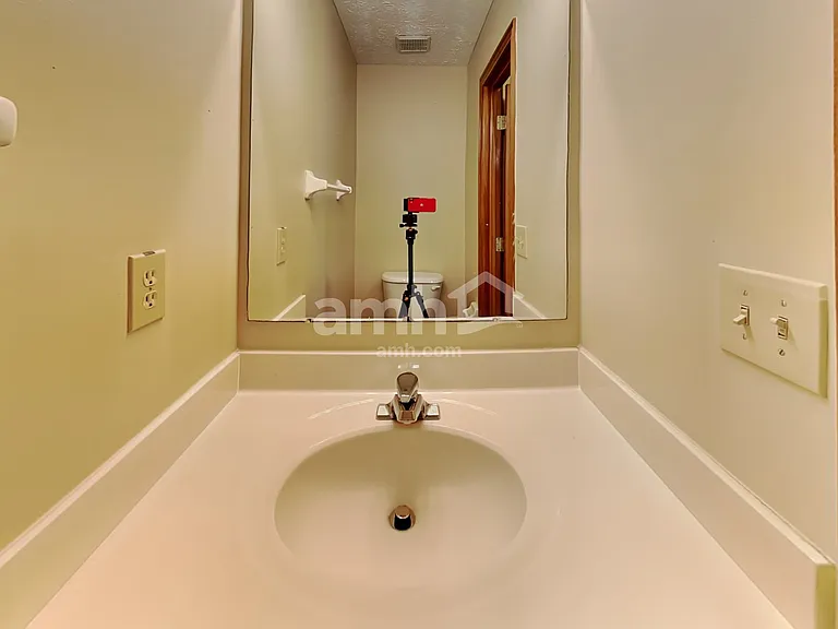 6757 Eddleston Ct — Photo 7