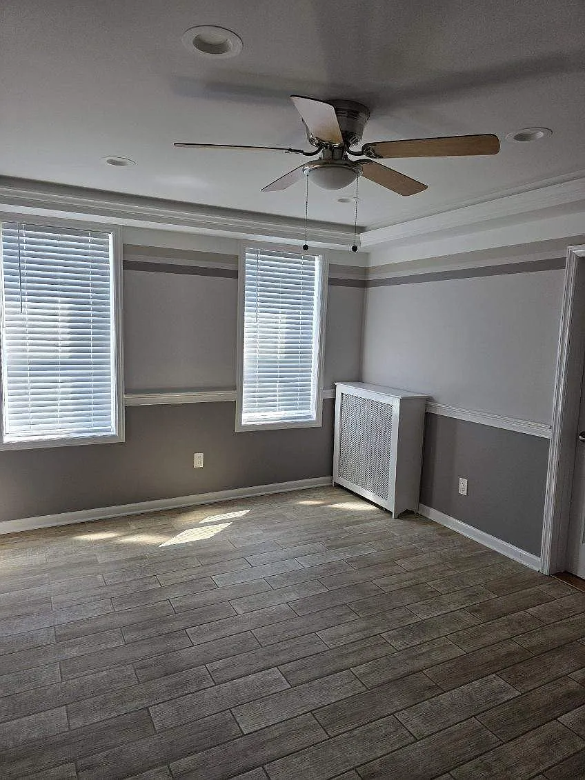 2 bed, 700 sqft, $1,900 — Photo 1