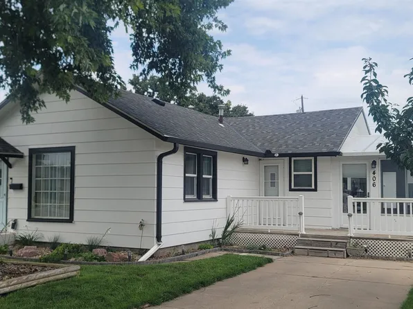 406 E 29th St, Kearney, NE 68847