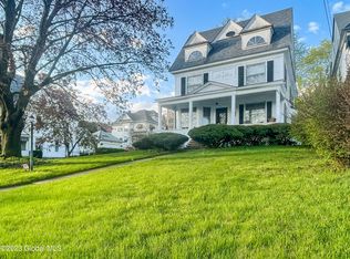 243 Guy Park Ave, Amsterdam, NY 12010
