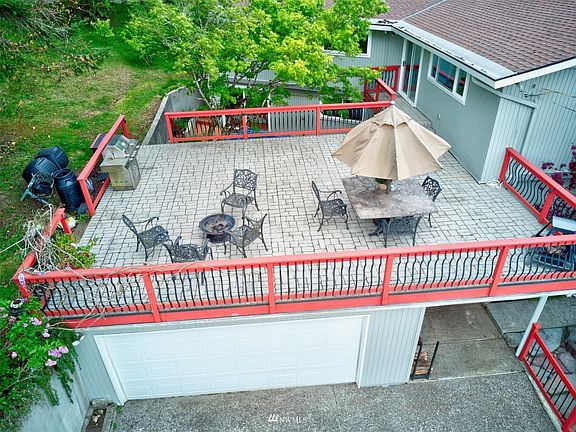 3rd image of 18305 57th Ave NE