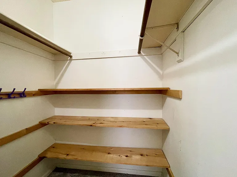 1723 Rueger St — Photo 30