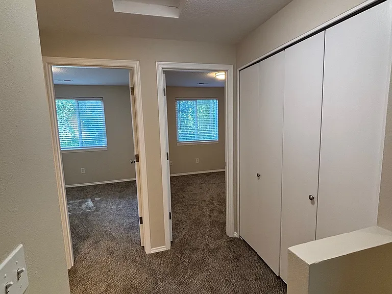 57 SW 206th Ave — Photo 12