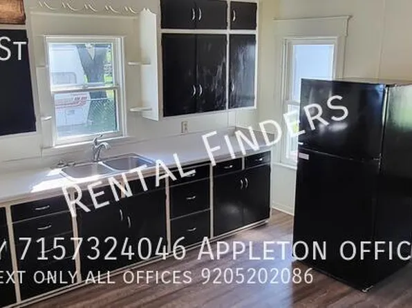 1130 S 25th St, Manitowoc, WI 54220