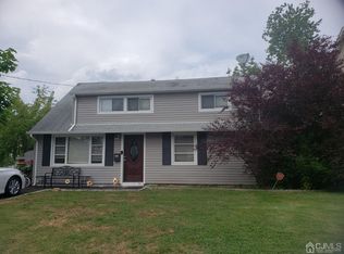 1000 Rebecca Pl, Iselin, NJ 08830