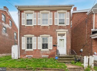 648 Walnut St, Pottstown, PA 19464