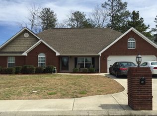 25 Oakwood Place Dr, Rossville, GA 30741