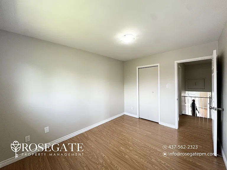 11 Roseville Dr #1 — Photo 16