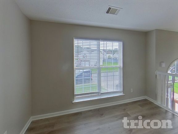 4th image of 5741 Amerson Ln