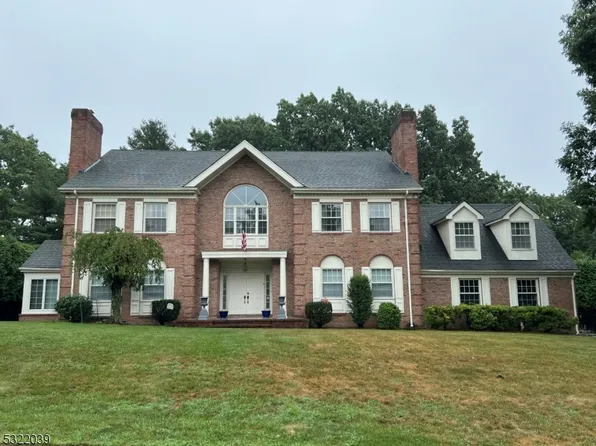 9 Dominick Ct, Cedar Grove Twp., NJ 07009