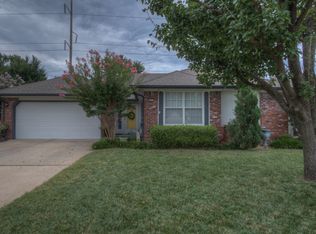 4017 S Narcissus Ave, Broken Arrow, OK 74011