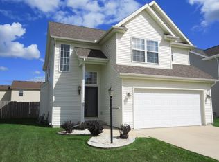 1310 W Ridge Ln, Champaign, IL 61822