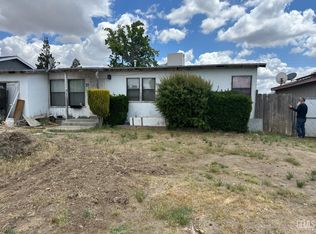 3009 Shelly Ln, Bakersfield, CA
