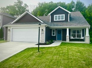 223 Glenroy Trl, Fort Wayne, IN