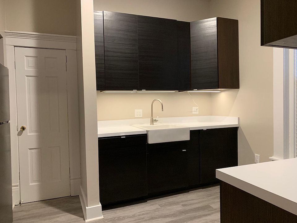 1st image of 259 W 4th Ave APT L