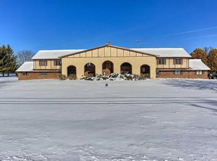 4987 E Berlin Rd, Thomasville, PA 17364