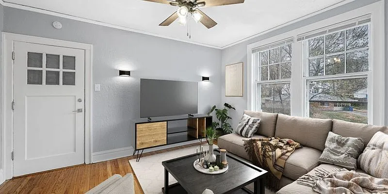 1 bed, 1.0 bath, 815 sqft, $1,145 — Photo 1