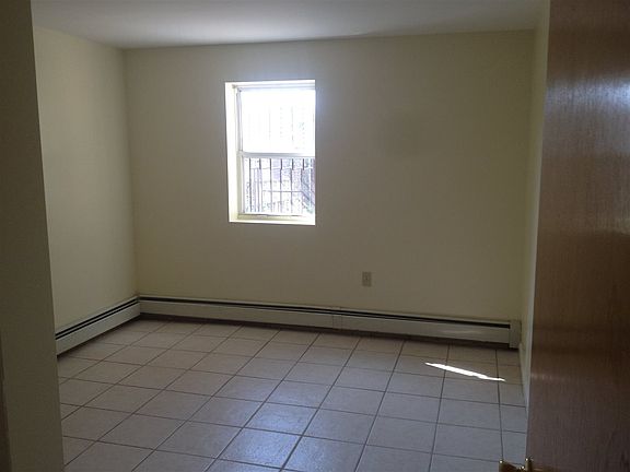 5th image of 6823 Adams St #1