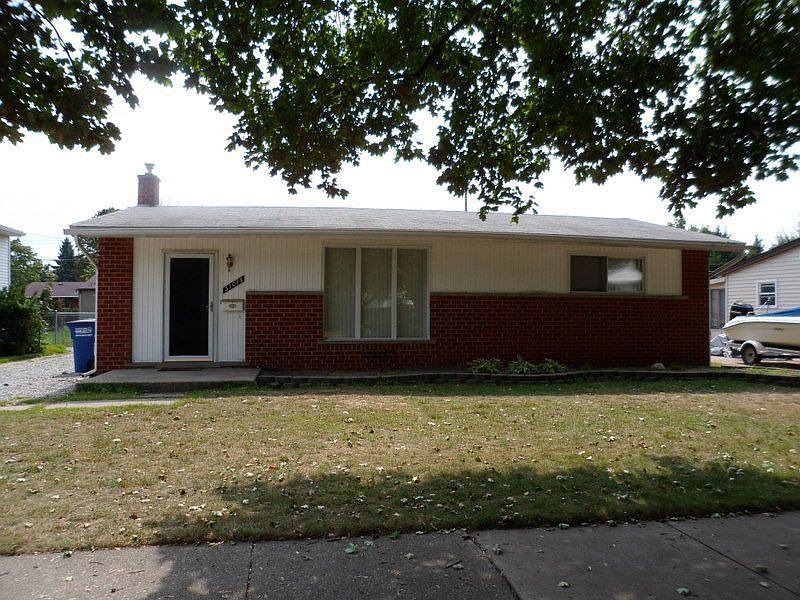 1st image of 37073 Vincent St