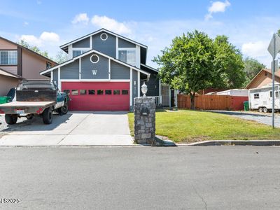 6715 Canoe Hill Dr, Sparks, NV, 89436