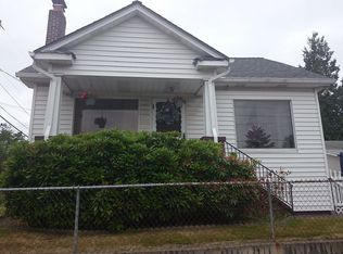 6502 26th Ave NW, Seattle, WA 98117