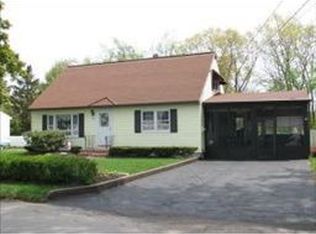 3 Rainbow Ave, Merrimack, NH 03054