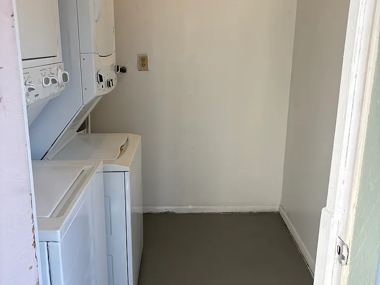1916 W Jerome Ave #2 — Photo 15