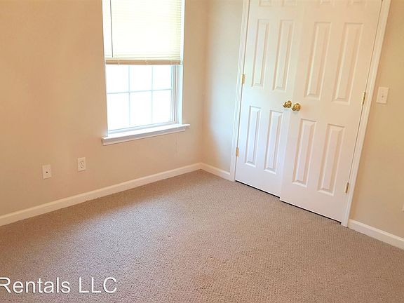 5th image of 2308 Brad Ln