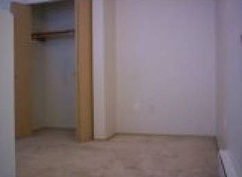 3rd image of 100 110th Ave NE APT B411