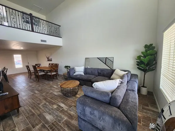 7395 E 38th St, Yuma, AZ 85365