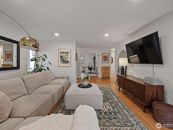 5th image of 2510 Rucker Avenue #2