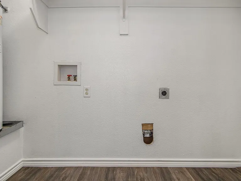 2621 Lee Ave #B — Photo 10
