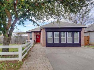 2405 Wildwood Ln, Denton, TX 76210