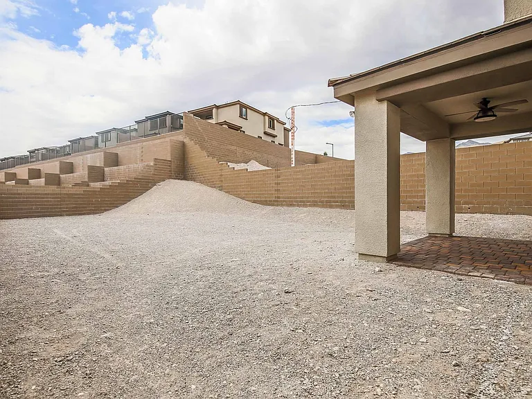 897 Cirrus Cloud Ave — Photo 20