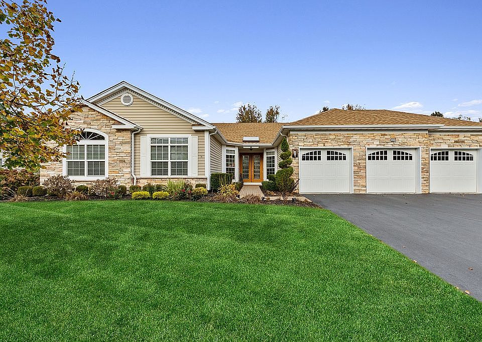 49 Hamlet Woods Dr, Saint James, NY 11780 MLS 3264457 Zillow